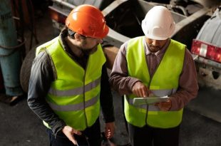 Construction truck accident lawyer handling injury claims